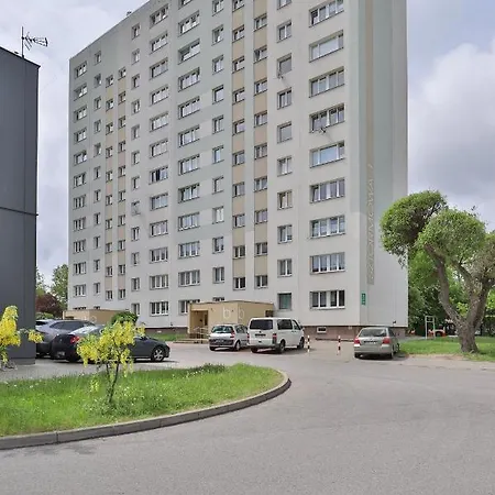 Zabianka Sztormowa With 1 Bedroom By Renters Apartment Gdansk